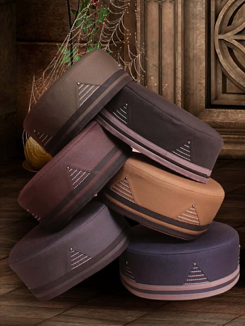 Minhaj Kufi Elegant Traditional Muslim Prayer Hat